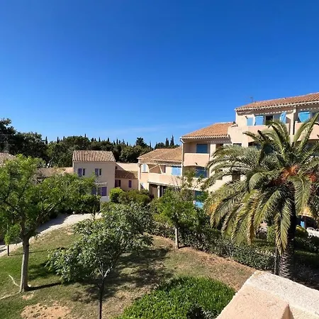 4 Couchages Climatise,piscine Privee,proche Centre Et Plages